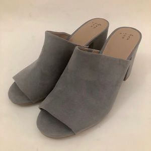 A New Day™ Peep-toe Gray Slide Sandal (Size 9.5)